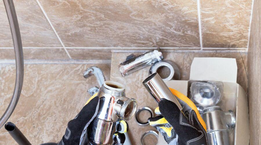 Expert flood damage restoration services in Farmington, IL